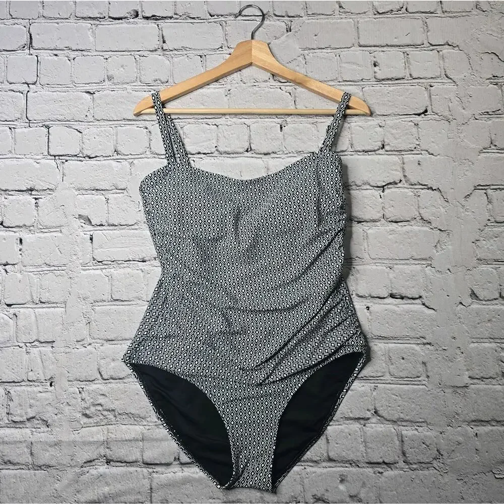 DKNY Diamond Print‎ Black White One Piece Swimsuit New Size X-Large